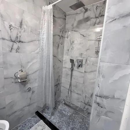 Apartman5 Centar Apartment *